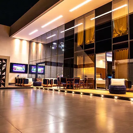 Dubai Motel Petrolina Exterior photo